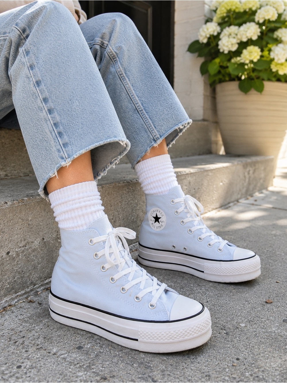 Converse Chuck Taylor All Star Lift Platform High-Top Sneakers – Women’s Size 10